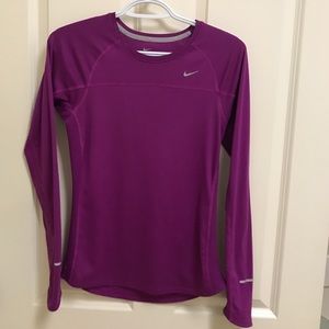NIKE Miler Long Sleeve Top Small